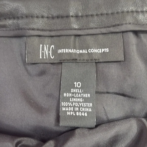 NWT Colorblock Mod PLeather Skirt - Picture 7 of 9